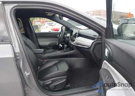 2024 Jeep Compass Latitude Lux Fwd from USA, damaged, VIN 3C4NJDFN0RT601941